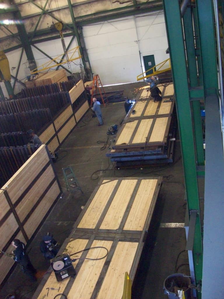 STEEL FRAMED RIG MATS at totem mats